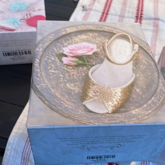 Joyfolie Rayme Gold shoes Size 6 Toddler Baby - Picture 6 of 10